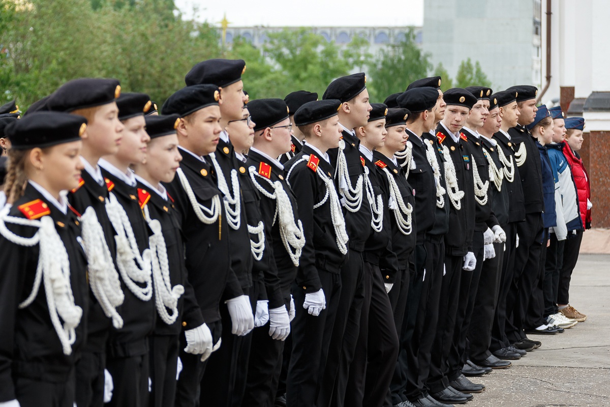 В Сыктывкаре прошел XVIII Республиканский военно-патриотический Троицкий  слёт «Служу Отечеству» — Колокол Севера